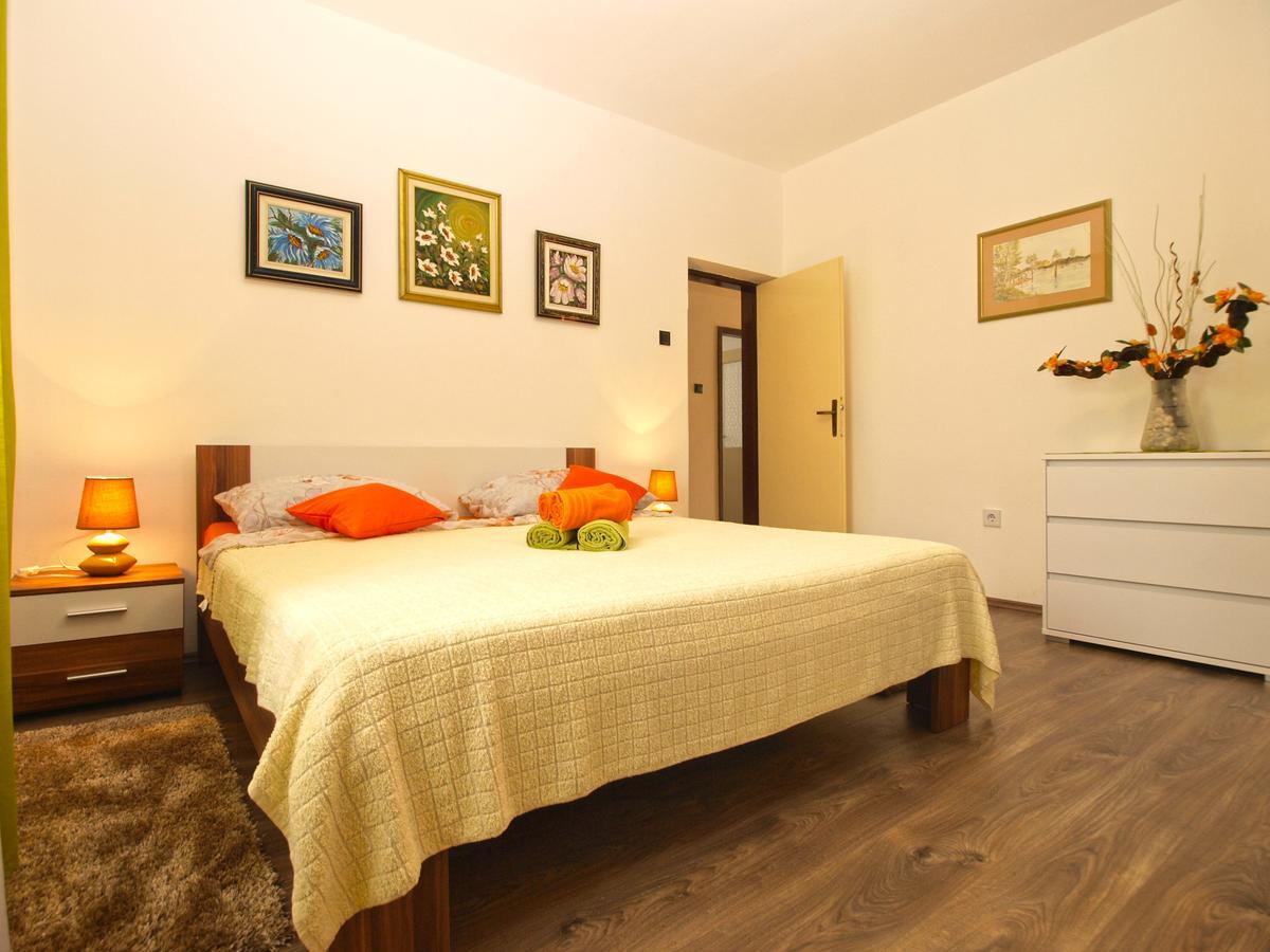 Apartment Luciano 1540 Pula Extérieur photo